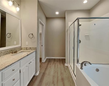 1225 Goodland Terrace - Photo Thumbnail 7
