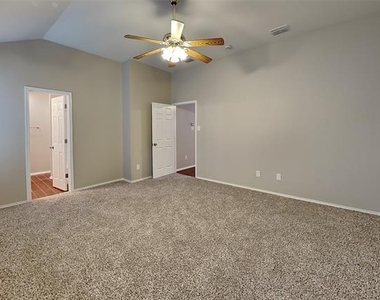 12141 Thicket Bend Drive - Photo Thumbnail 6