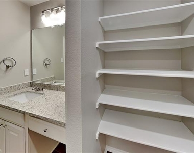 12141 Thicket Bend Drive - Photo Thumbnail 9