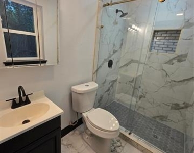 715 N Deerfield Circle - Photo Thumbnail 32