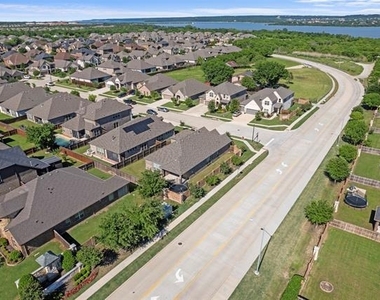7581 Sevie Lane - Photo Thumbnail 33
