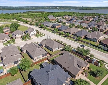 7581 Sevie Lane - Photo Thumbnail 35