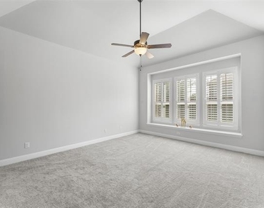 7581 Sevie Lane - Photo Thumbnail 19