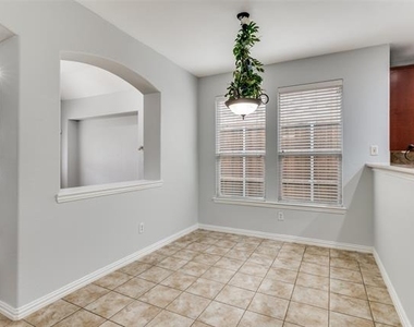 16420 White Rock Boulevard - Photo Thumbnail 9