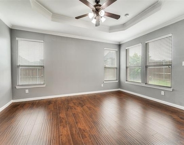 16420 White Rock Boulevard - Photo Thumbnail 13