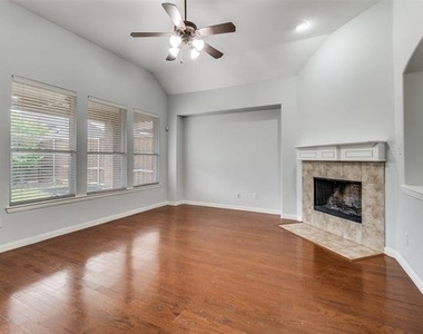 16420 White Rock Boulevard - Photo Thumbnail 11