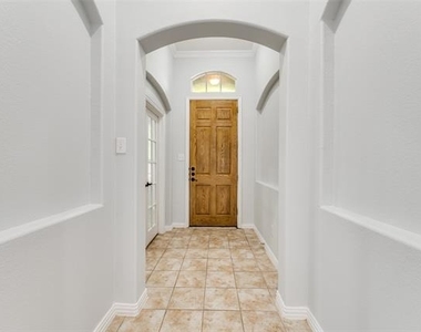 16420 White Rock Boulevard - Photo Thumbnail 3