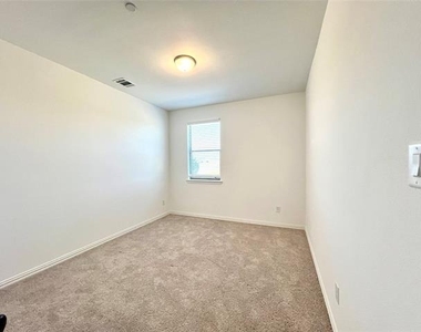 6619 Baritone Court - Photo Thumbnail 15