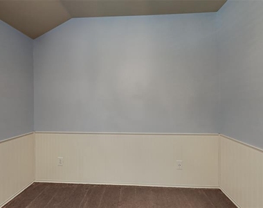 1103 Bexar Avenue - Photo Thumbnail 11
