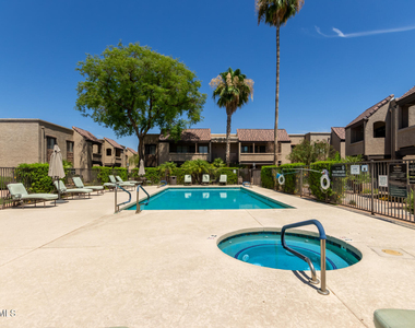 5995 N 78th Street - Photo Thumbnail 38