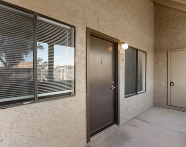 5995 N 78th Street - Photo Thumbnail 4