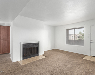 5995 N 78th Street - Photo Thumbnail 8