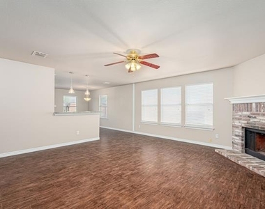 2503 Buckskin Drive - Photo Thumbnail 4