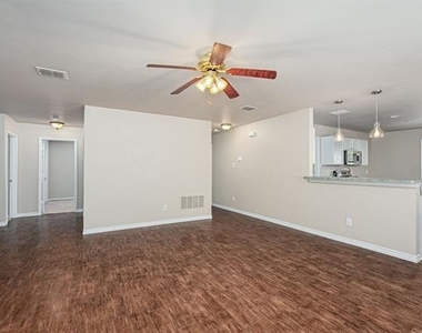 2503 Buckskin Drive - Photo Thumbnail 5