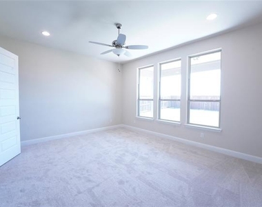 3208 Morris Lane - Photo Thumbnail 20