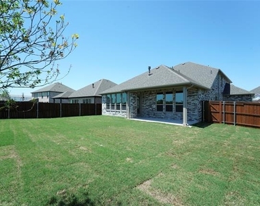 3208 Morris Lane - Photo Thumbnail 36