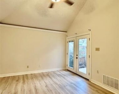 3115 Royal Gable Drive - Photo Thumbnail 29