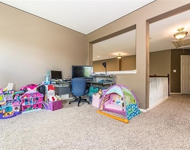 8312 Clear Bay - Photo Thumbnail 9