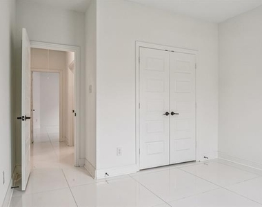 329 Magnolia Street - Photo Thumbnail 23