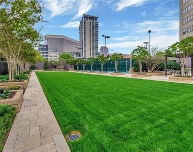 3030 Mckinney Avenue - Photo Thumbnail 25