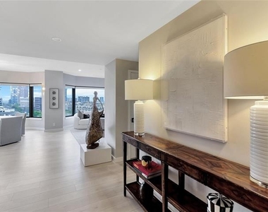 3030 Mckinney Avenue - Photo Thumbnail 5