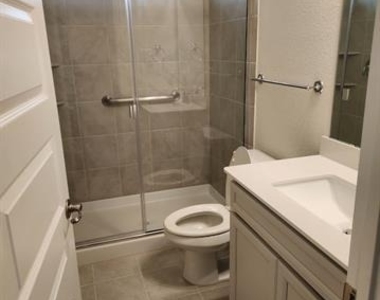 3816 Oldham Road - Photo Thumbnail 12