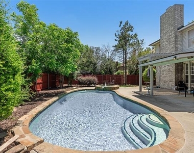 2912 Shadow Oak Court - Photo Thumbnail 28