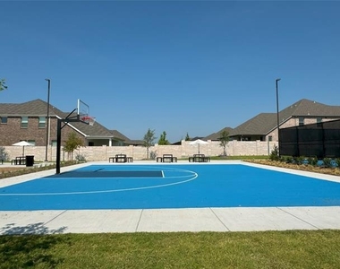 3713 Canyon Drive - Photo Thumbnail 29