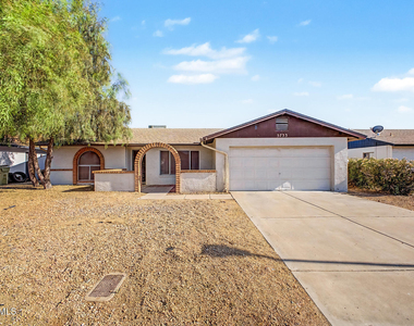 5733 W Mescal Street - Photo Thumbnail 1