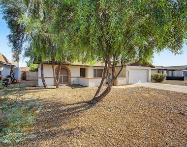 5733 W Mescal Street - Photo Thumbnail 4