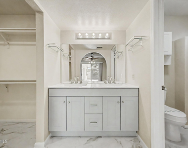 5733 W Mescal Street - Photo Thumbnail 21