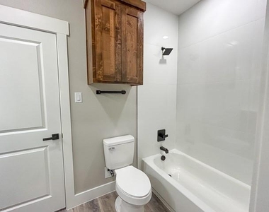 1340 County Road 2175 - Photo Thumbnail 12