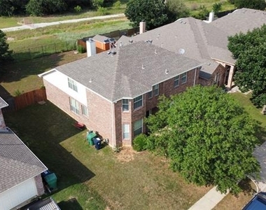 3305 Ocean Drive - Photo Thumbnail 3