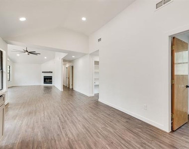 284 Pleasant Hill Lane - Photo Thumbnail 34
