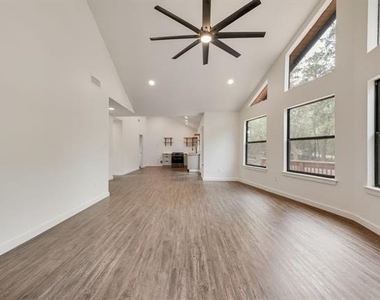 284 Pleasant Hill Lane - Photo Thumbnail 11