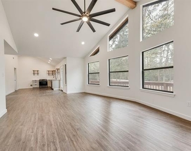 284 Pleasant Hill Lane - Photo Thumbnail 38