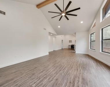 284 Pleasant Hill Lane - Photo Thumbnail 13