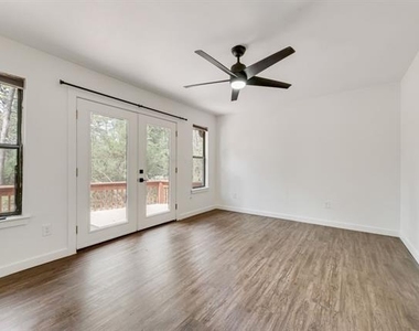 284 Pleasant Hill Lane - Photo Thumbnail 15