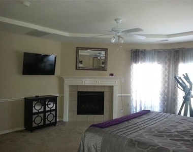 107 Pinedale Drive - Photo Thumbnail 1