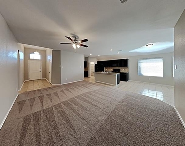 7948 Mosspark Lane - Photo Thumbnail 8
