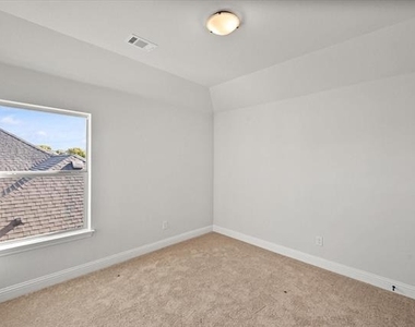 4434 Verbena Street - Photo Thumbnail 33