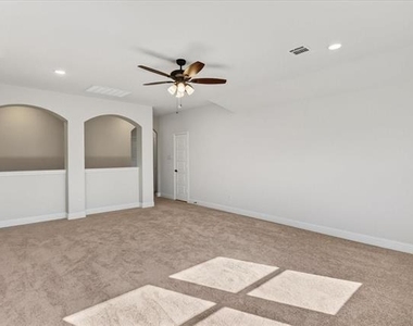 4434 Verbena Street - Photo Thumbnail 31