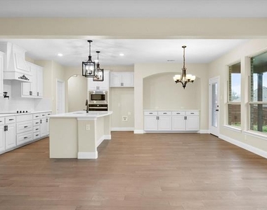 4434 Verbena Street - Photo Thumbnail 16
