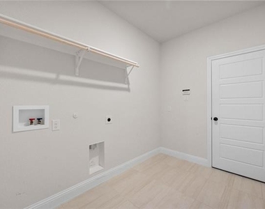 4434 Verbena Street - Photo Thumbnail 34