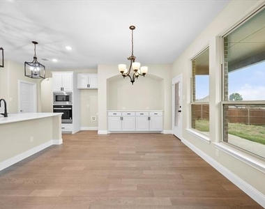 4434 Verbena Street - Photo Thumbnail 18