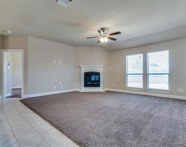 16308 E Harwood Drive - Photo Thumbnail 11