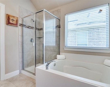 16308 E Harwood Drive - Photo Thumbnail 15