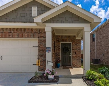 14114 Donahue Street - Photo Thumbnail 2