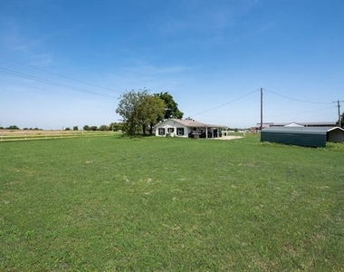 354 N Fm 1138 - Photo Thumbnail 12