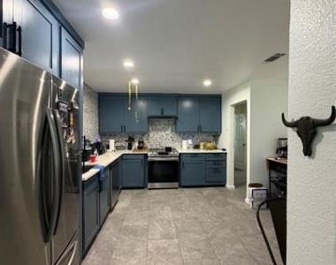 354 N Fm 1138 - Photo Thumbnail 7